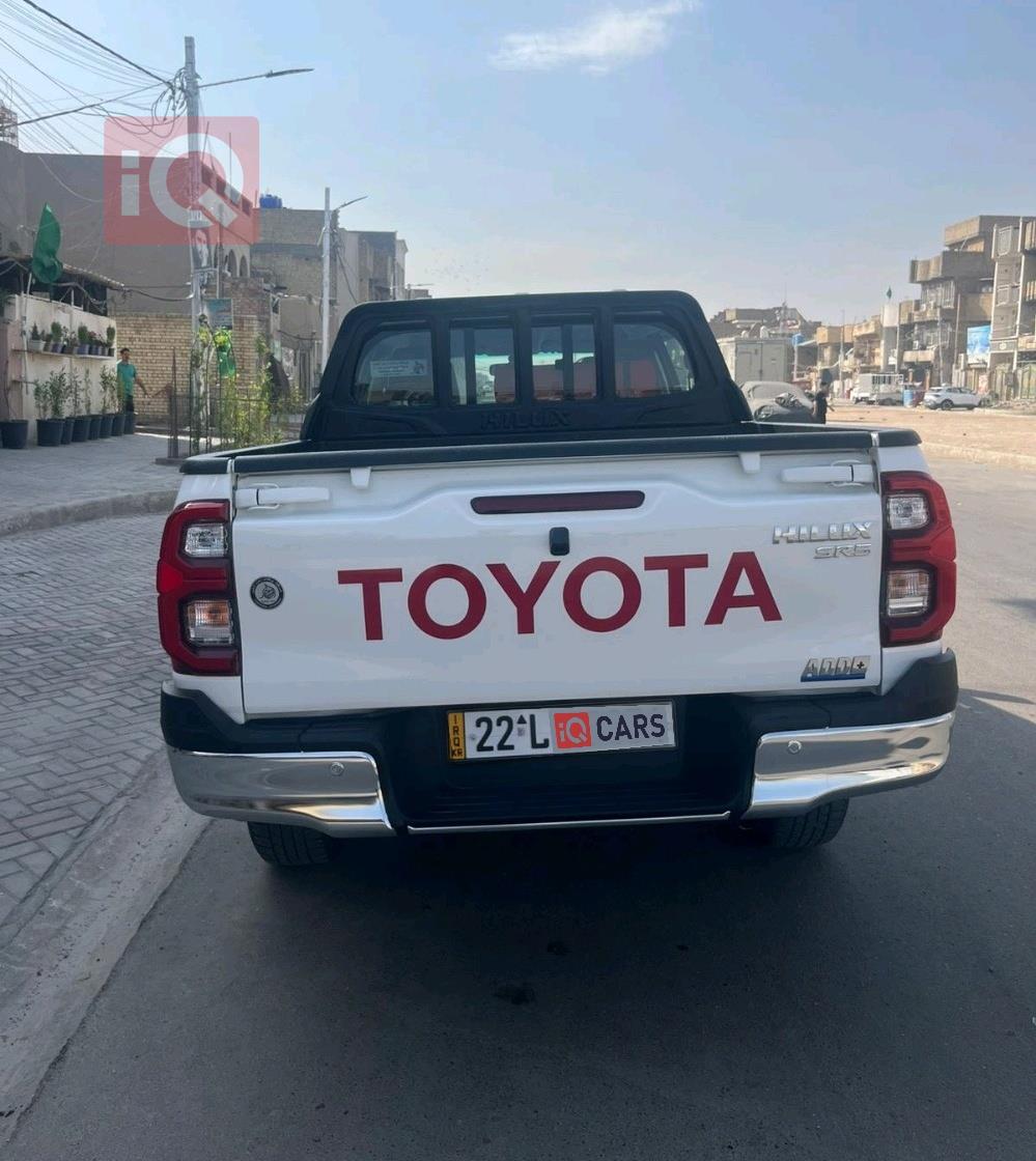 تويوتا هايلوكس